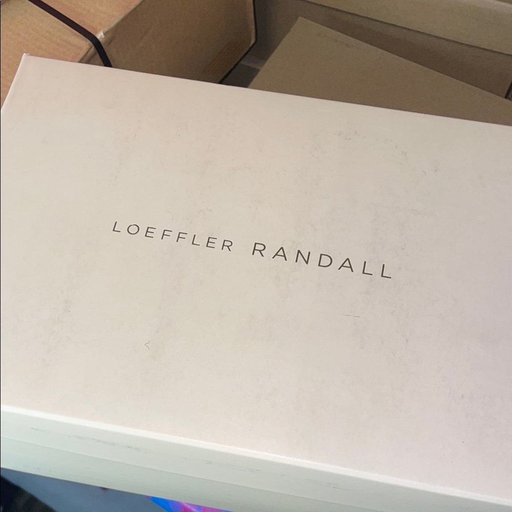 Loeffler Randall Claudia Gold Bow Mules-New-Size 9 - Picture 7 of 8